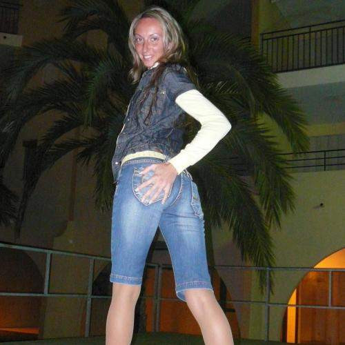 Fille soumise en manque de sexe